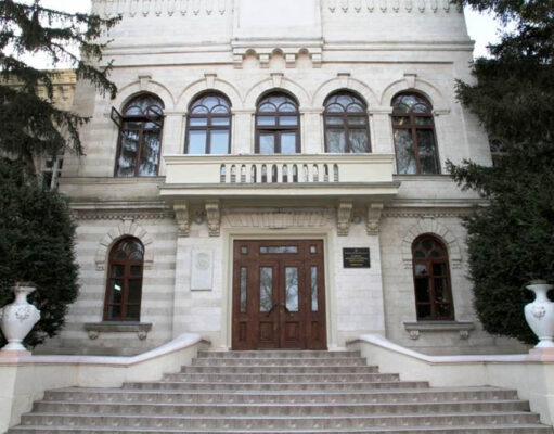 Academia de Muzica, Teatru si Arte Plastice