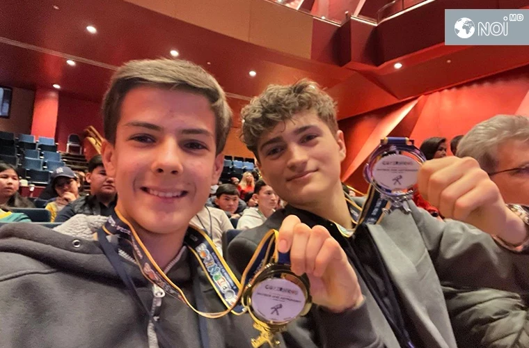 Doi elevi din Moldova au obținut cele mai mari distincții la o olimpiadă din SUA